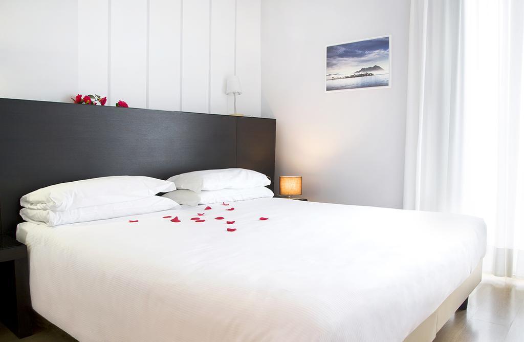 Hotel Serenella บาเวโน ภายนอก รูปภาพ